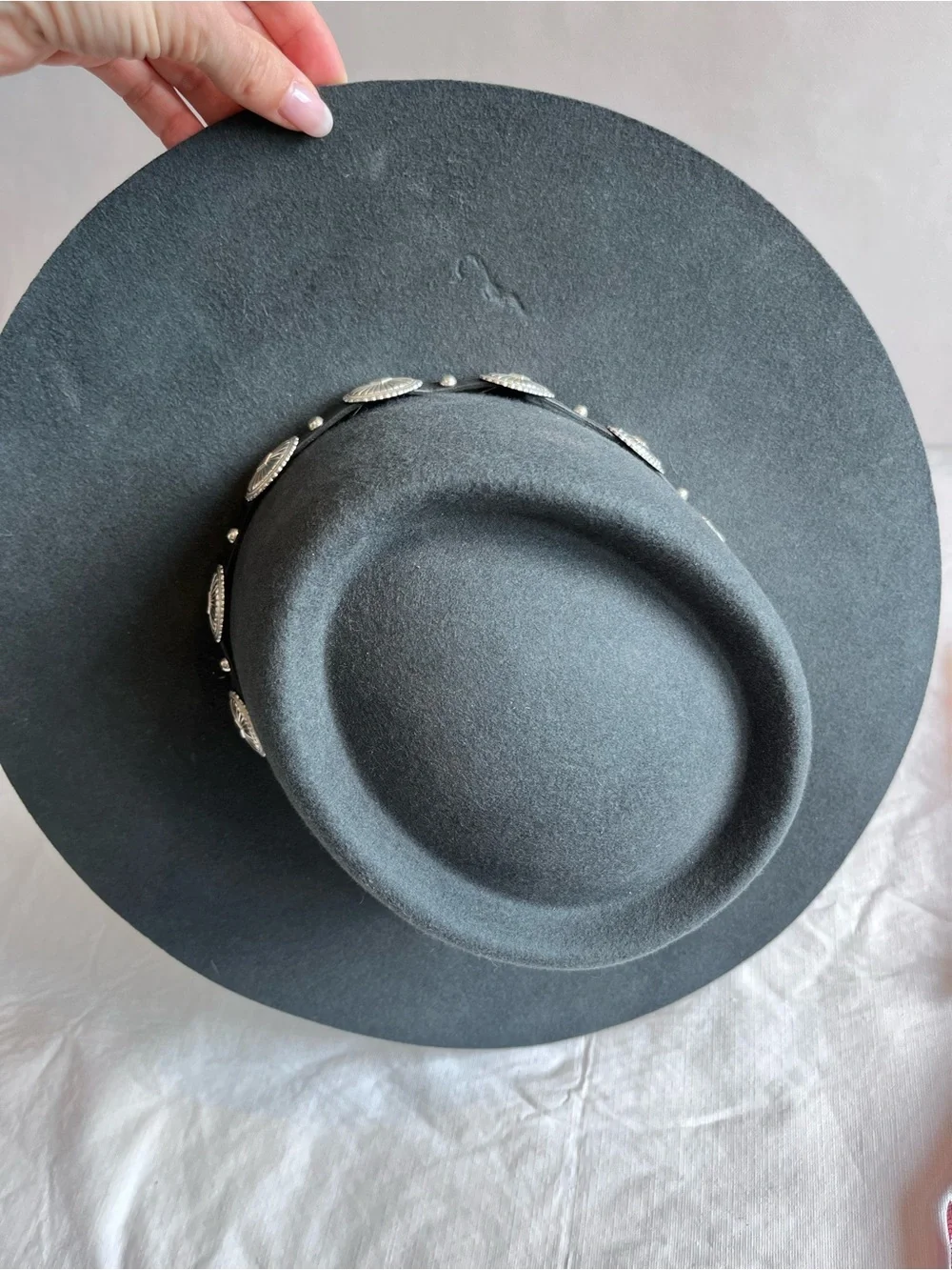 Shyanne Black Wool Western Hat Silver Concho